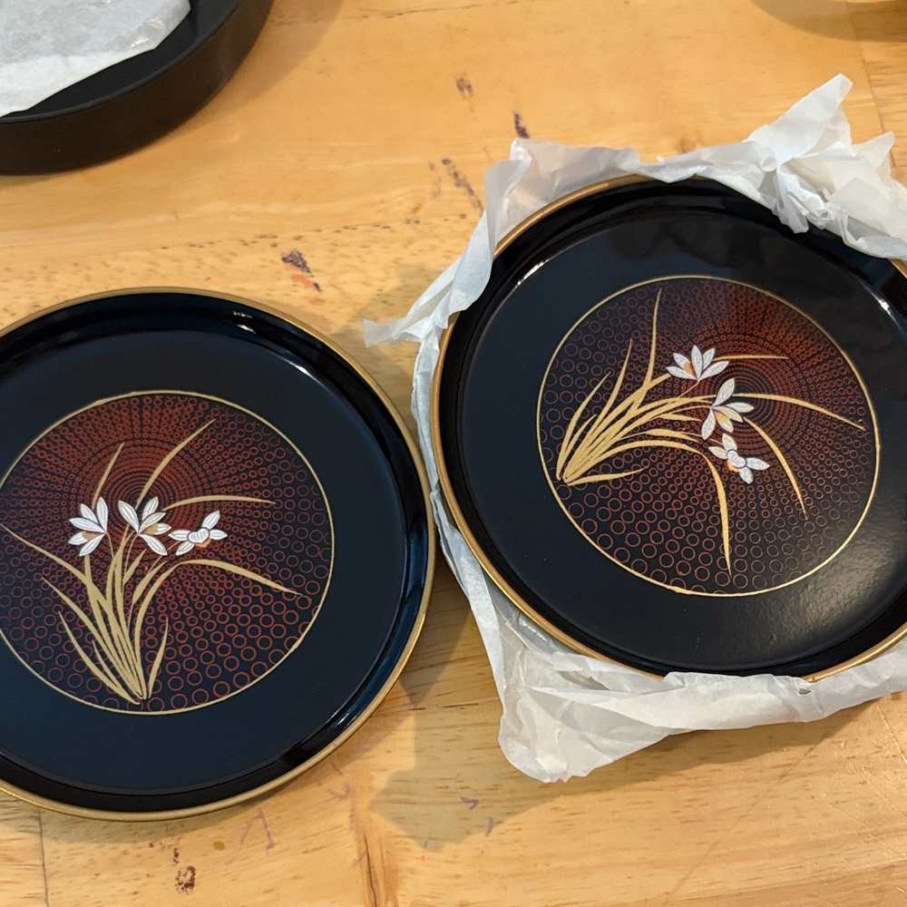Floral Decorative Plate with Red and Gold Design